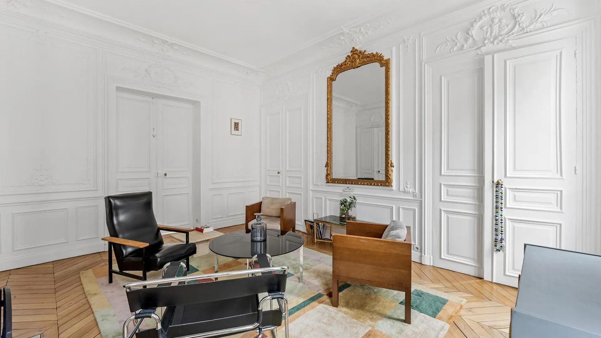 Veeve - Subtly Vintage Apartment Paris 0*,  France